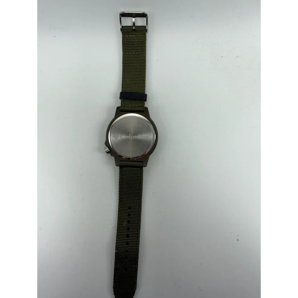 Columbia CSS12-003 New Battery Mens Watch 44MM 8